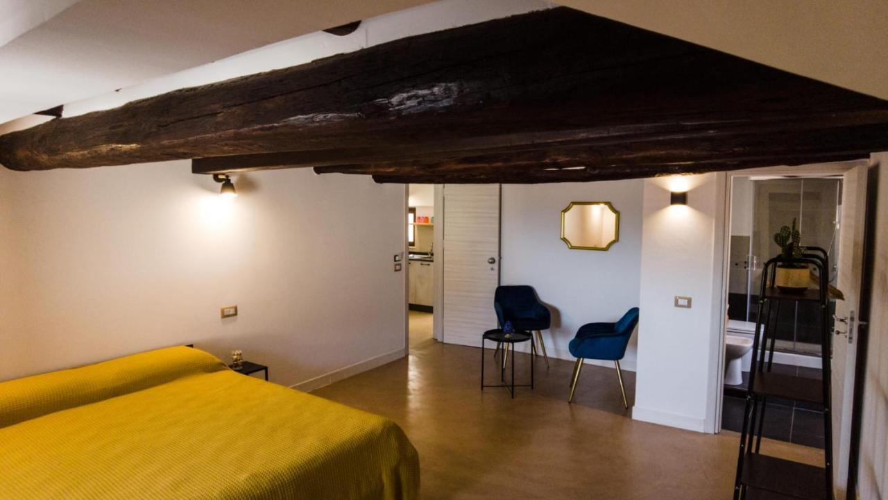 111 Apartments & Rooms Patti Exterior foto